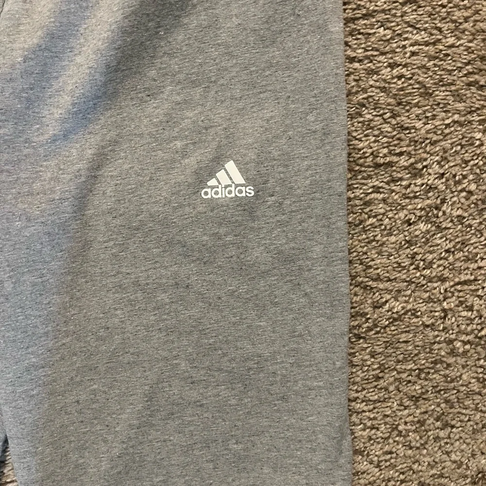 Adidas Women's Heather Gray Leggings - Picture 4 of 6